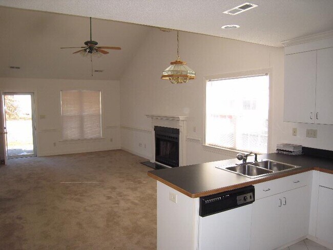 Building Photo - 4203A Ashbrook Drive