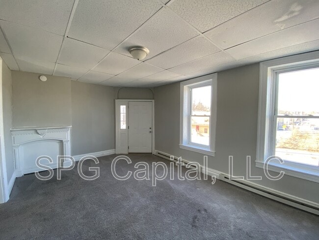 Building Photo - 201 N Broad St