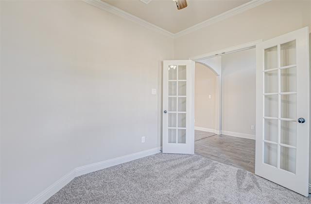 Foto del edificio - 7819 Cypress Dr