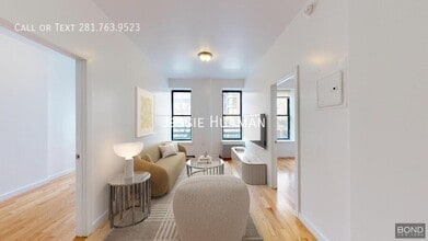 Building Photo - 1502 1st Ave