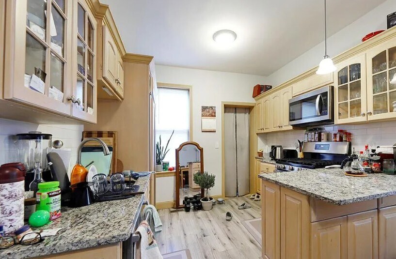 Foto del edificio - 592 Broad St