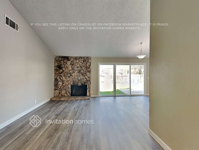 Building Photo - 1122 Whipporwill Way