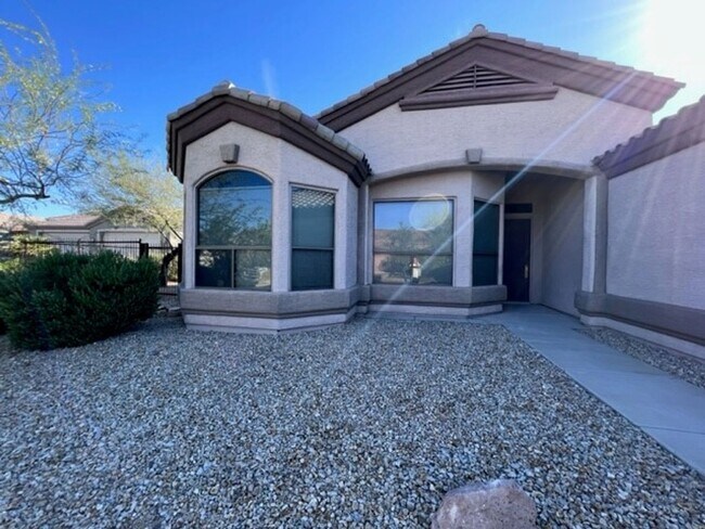 Foto del edificio - 3BR with Boat deep garage , fenced yard Bu...