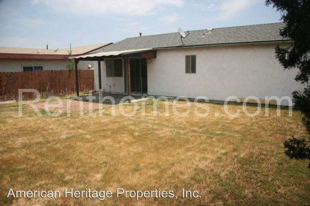 Building Photo - 10874 Greenford Dr