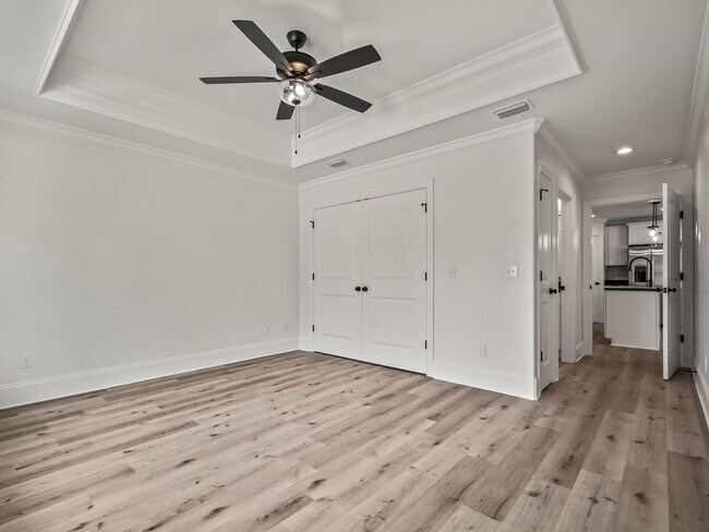 Foto del edificio - New Rental Alert! Spacious 3BR/2BA Home fo...