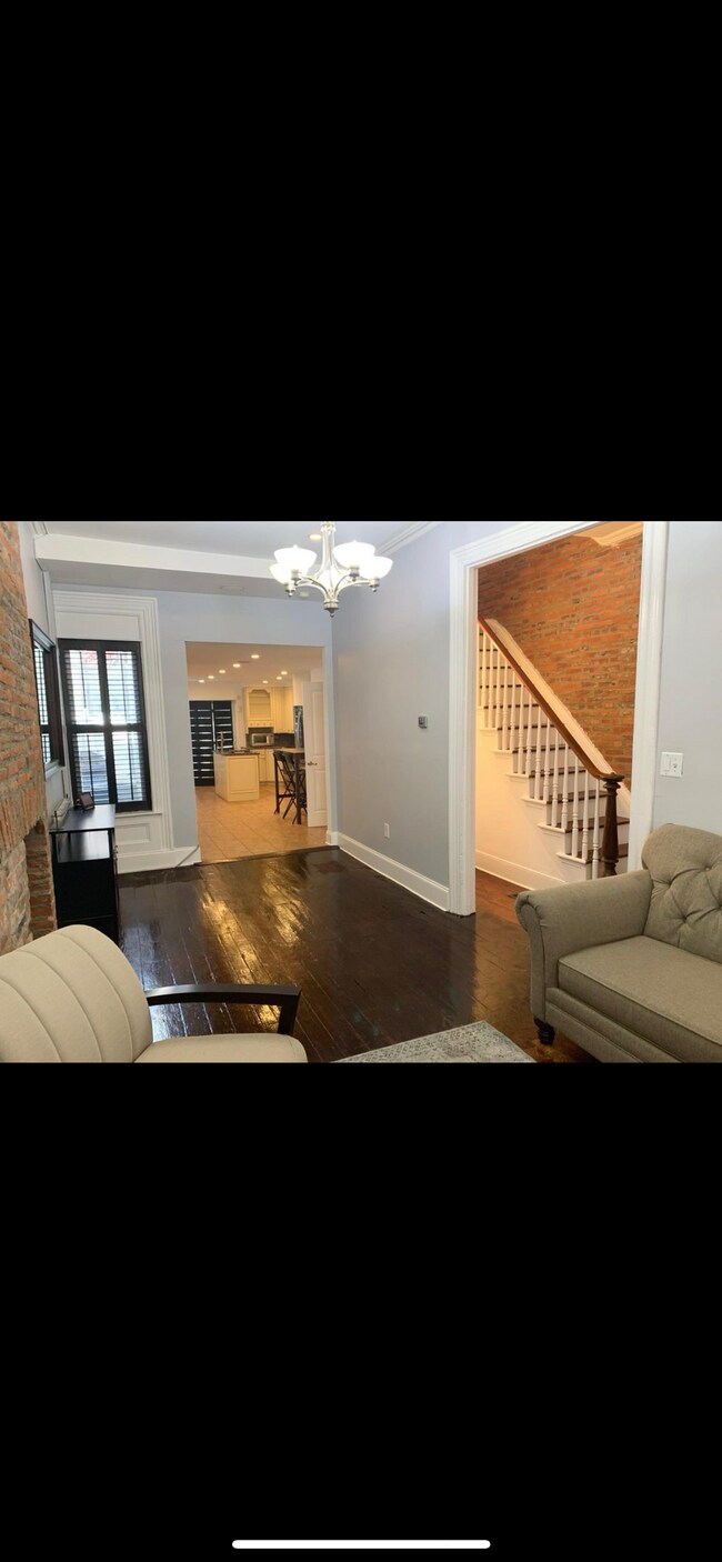 Foto del edificio - 1527 Swain St