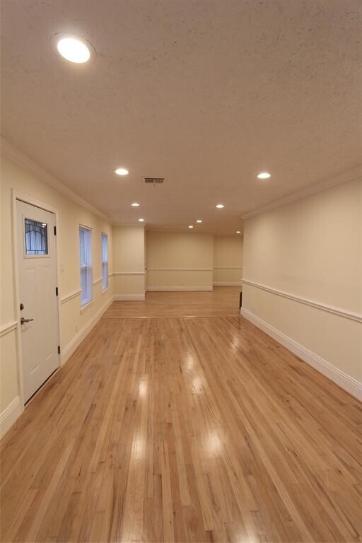 Foto del edificio - 6529 Schiller St