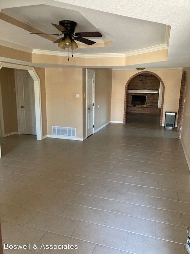 Foto del edificio - 3 br, 2 bath House - 1102 E Cuthbert