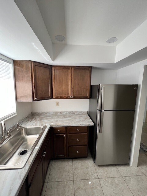 Building Photo - 2607 Dudley Dr W