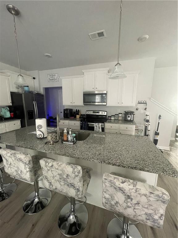 Foto principal - 7497 Knoll Hollow Rd