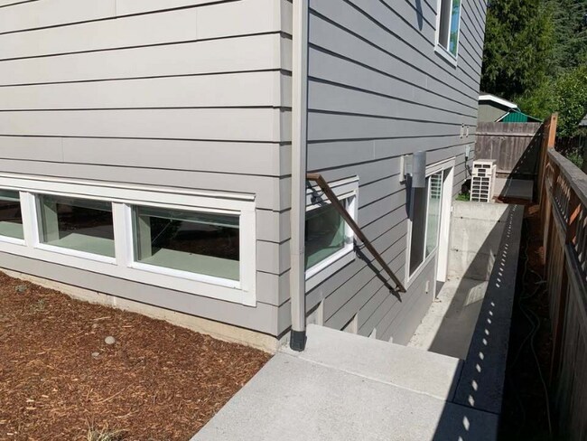 Foto del edificio - 3617 NE Webster St