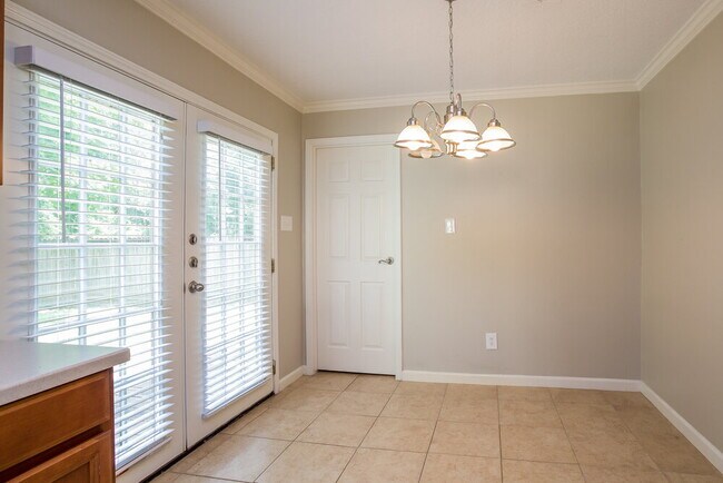 Building Photo - 3209 Beaver Glen Dr