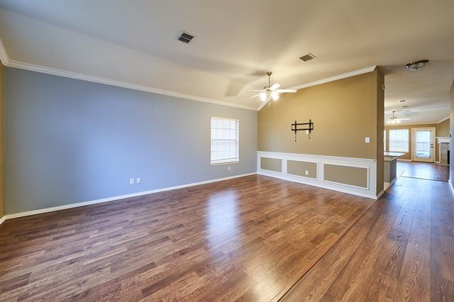 Building Photo - 6605 Redwood Ln