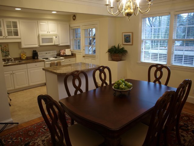 Building Photo - 2814 Oberry St