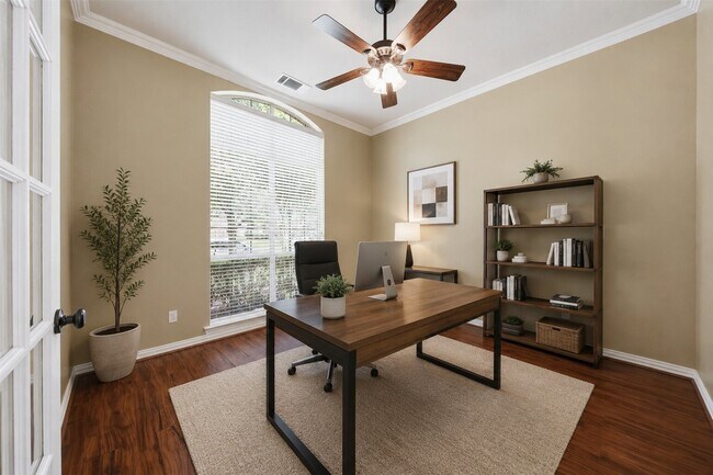 Building Photo - 63 Vershire Cir