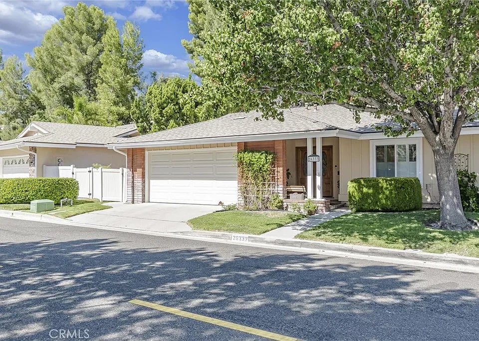 Primary Photo - 26333 Green Terrace Dr