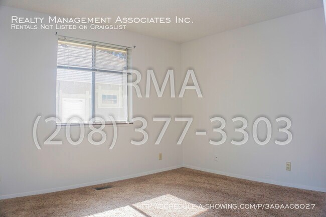 Foto del edificio - Cozy 3 Bedroom Home in the Northend!