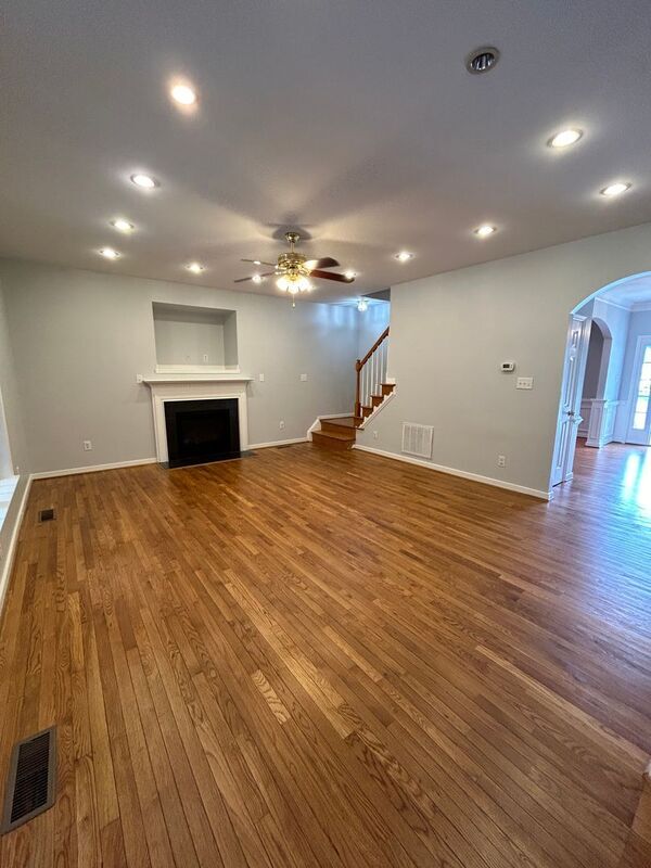 Foto del edificio - 13901 Riverdowns North Ct