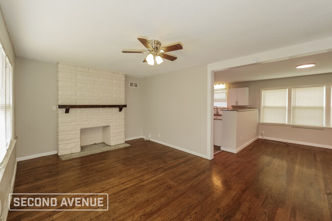 Building Photo - 3639 E 46th Terrace