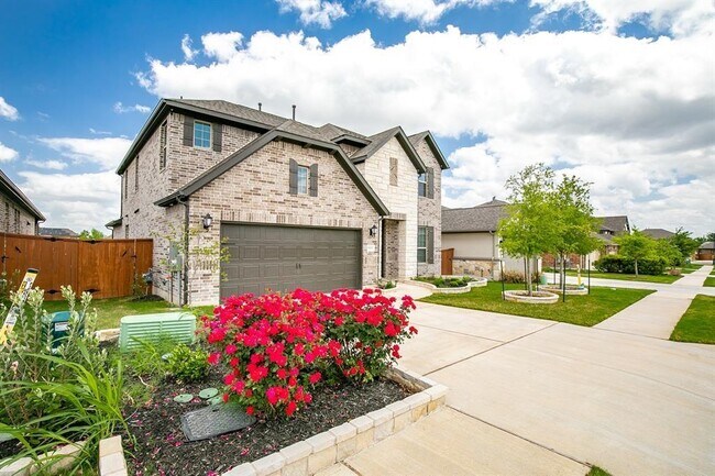 Building Photo - 5201 Veranda Ter