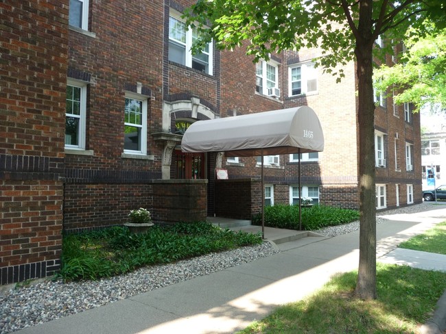 Foto del edificio - The Fuller Apartments