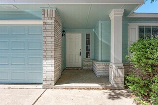 Building Photo - 1424 Fort LLoyd Pl