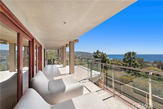 Foto del edificio - 612 Allview Terrace