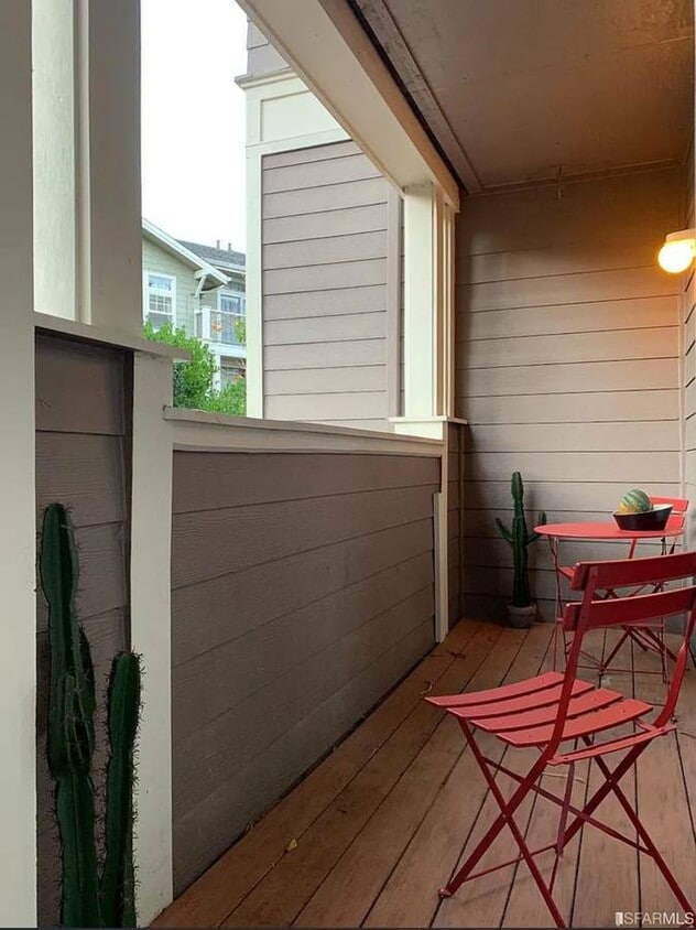 Foto del edificio - 513 Swallowtail Ct