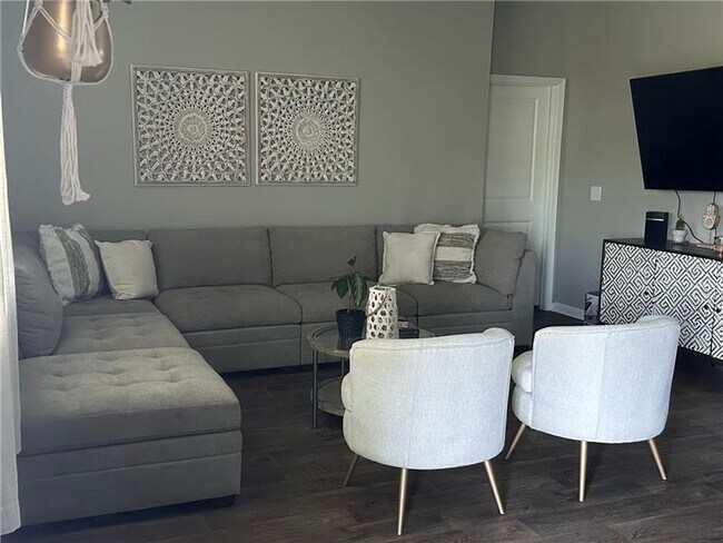 Foto del edificio - 122 Fremont Ln