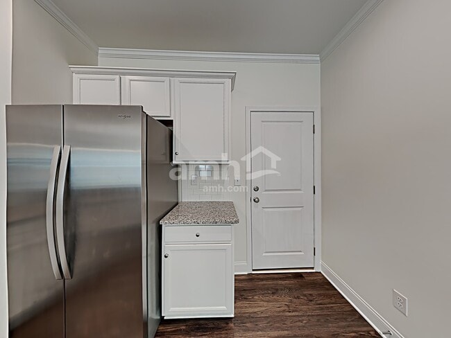 Building Photo - 633 Woodall Rd