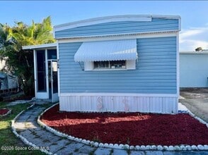 Building Photo - 2104 Mobiland Dr