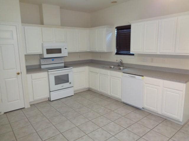 Building Photo - 10222 Berry Hill Ln