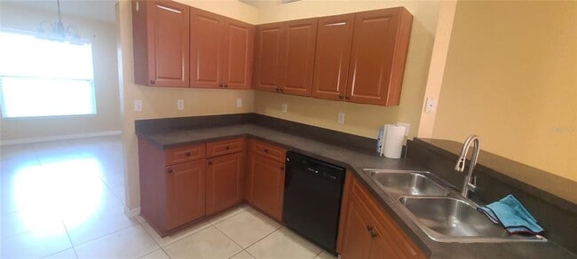 Building Photo - 103 Big Sioux Dr