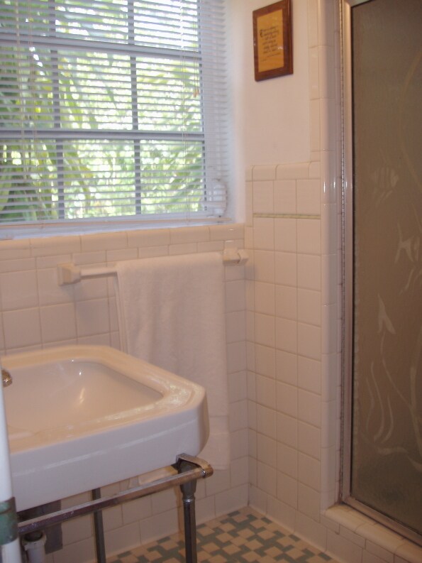 Baño - 3761 Crawford Ave
