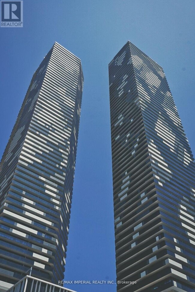 Building Photo - 138 Downes St