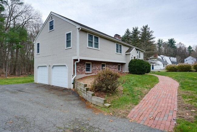 Foto del edificio - 52 Vega Rd