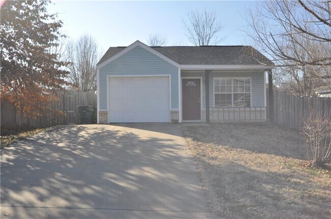 Building Photo - 1655 Timbercrest Ave