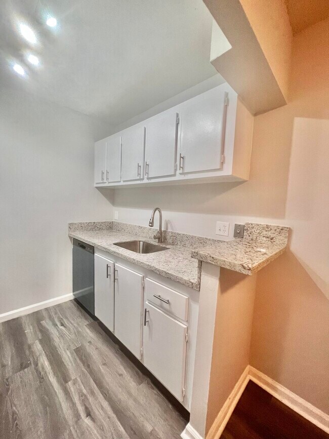 Foto del edificio - 1500 N Congress Ave