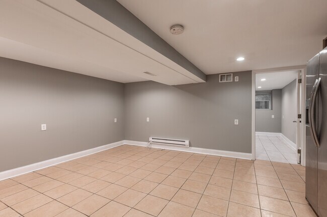 Foto del edificio - 1122 W 19th St