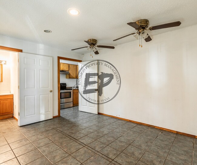 Foto del edificio - 113 County Rd 1604