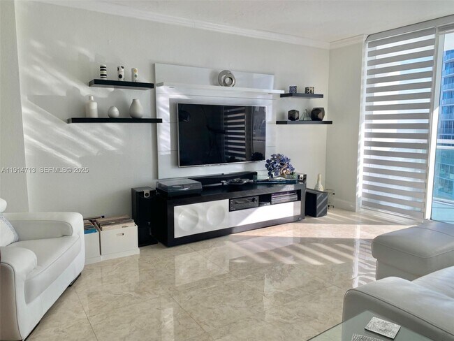 Foto del edificio - 3001 S Ocean Dr