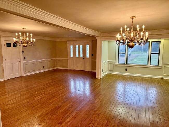 Building Photo - 460 Mississippi St