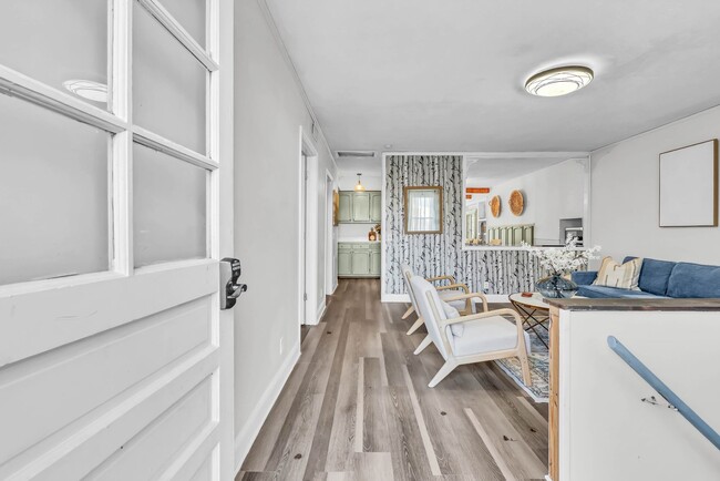 Foto del edificio - 398 Frontier Ln