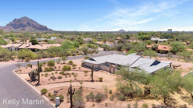 Building Photo - 3 br, 2.5 bath House - 3411 E Valley Vista Ln