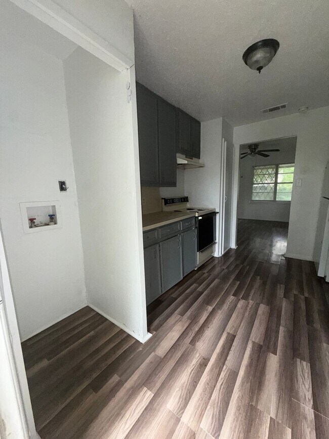 Foto del edificio - Cozy 3 bedroom house