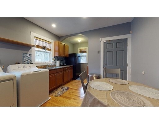 Foto del edificio - 12 Bentham Rd