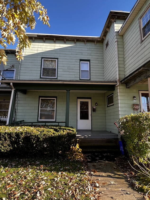 2014 Boulevard Ave, Scranton, PA 18509 Townhome Rentals in Scranton