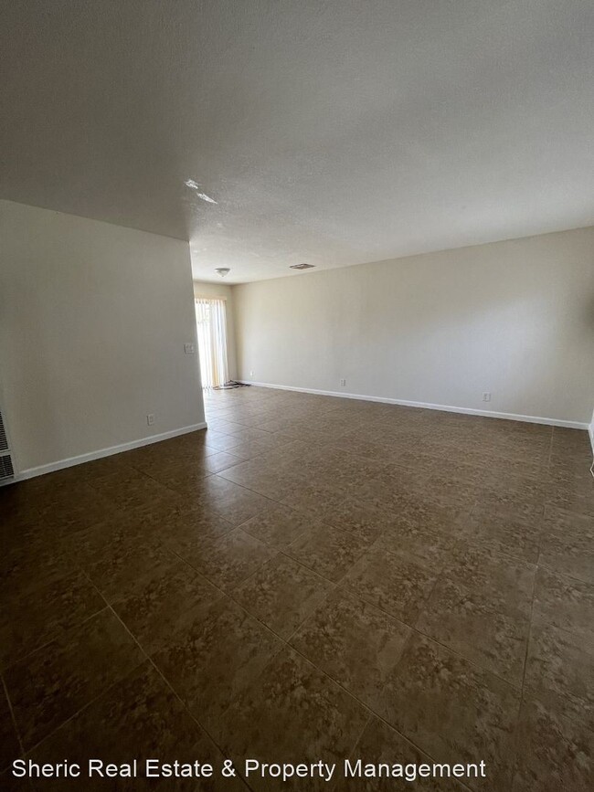 Building Photo - 2 br, 1 bath House - 6672 Maricopa #B