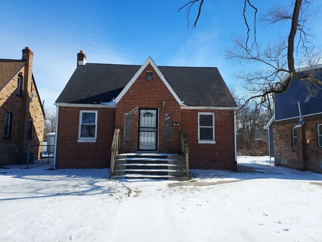 4409 Vermont St, Gary, IN 46409 House Rental in Gary, IN