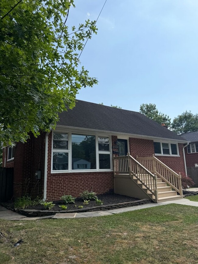 Building Photo - 2518 Harmon Rd